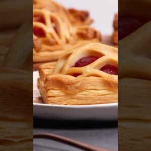 Flaky & Fruity: Plum Lattice Pastries You Need to Try!